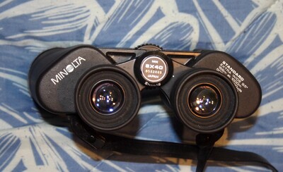 Offers Minolta 8x40 Extra Wide Binocular