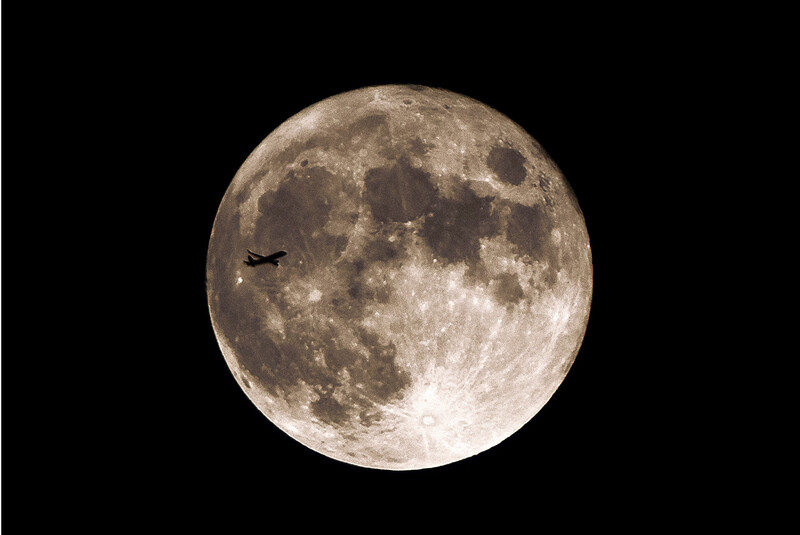 Moon with Plane - My beginner Astro Pics - Photo Gallery - Cloudy Nights