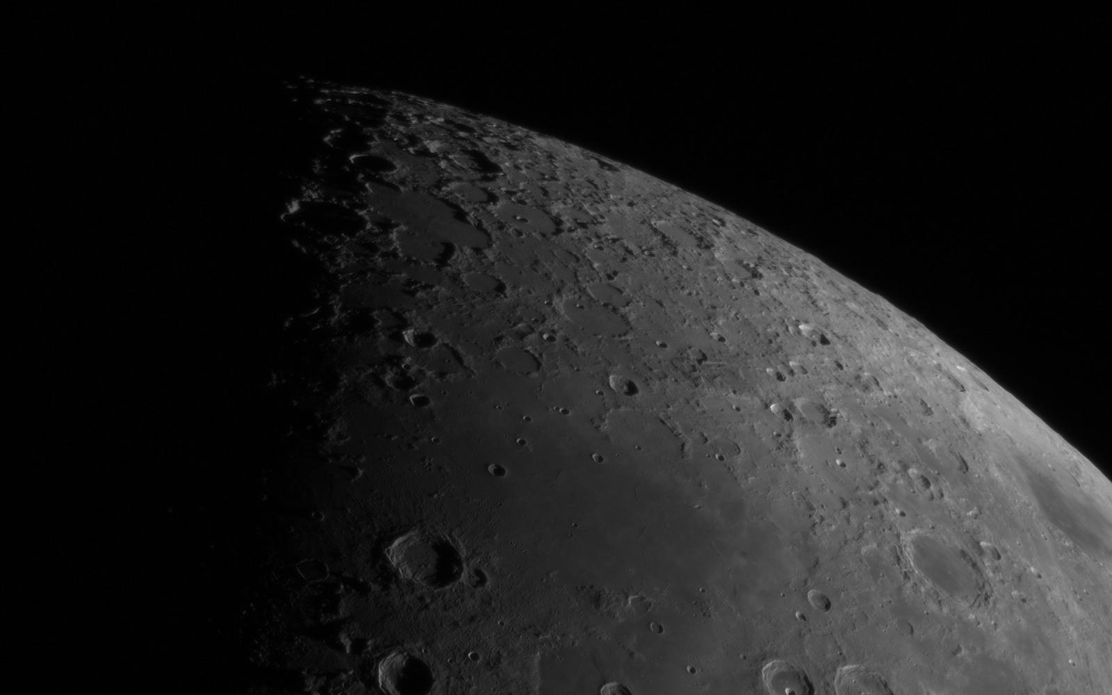 ASI174MM first light on Moon. - Major & Minor Planetary Imaging ...