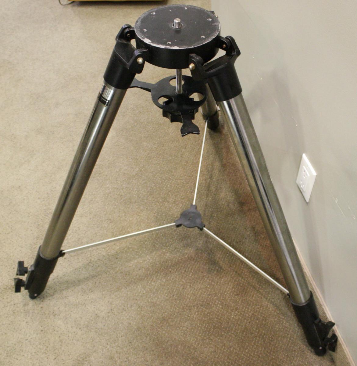 Meade giant field shops tripod