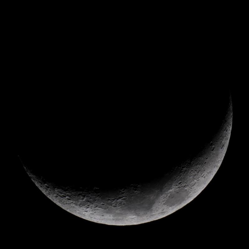 Crescent moon 3/28/20... Getting closer! - Major & Minor Planetary ...