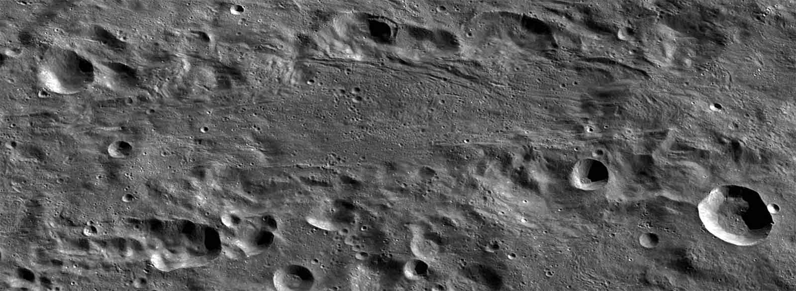 The Far Side of the Moon: Hertzsprung Crater - Major & Minor Planetary ...