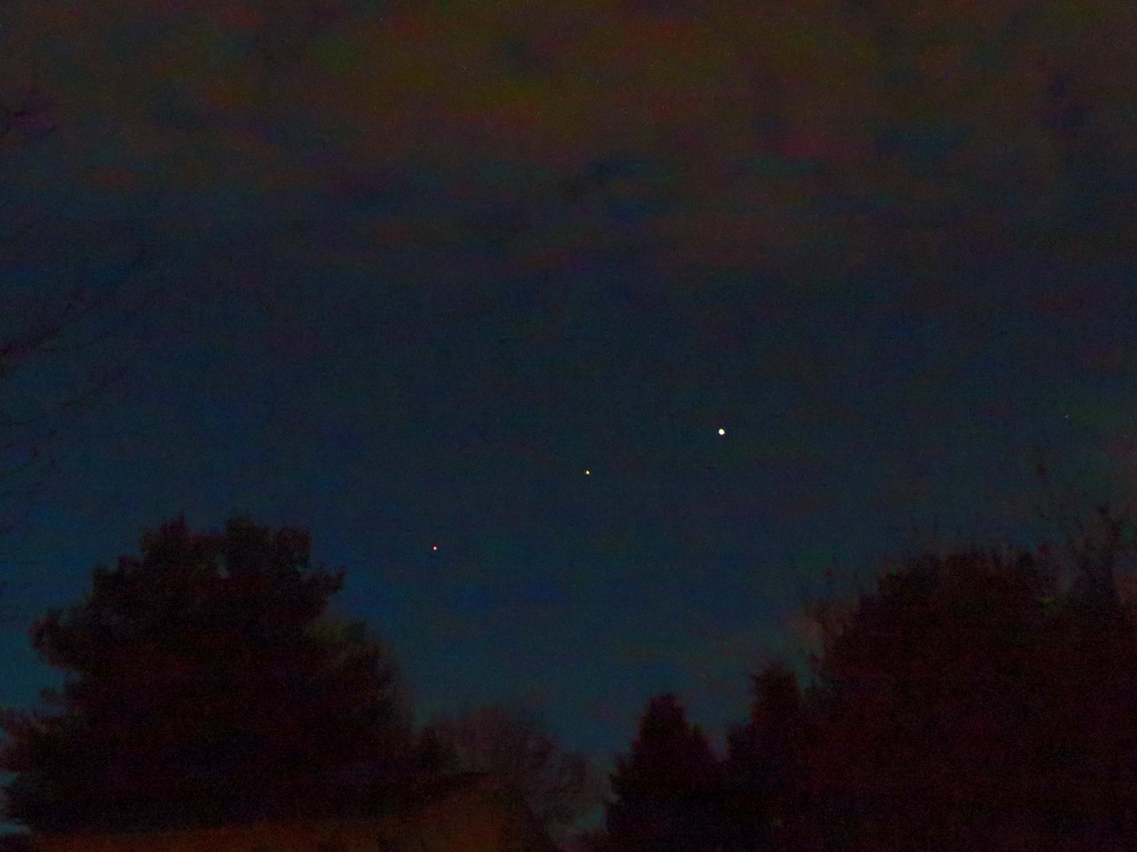 Jupiter, Saturn, and Mars on the Morning of April 11th - Solar System ...