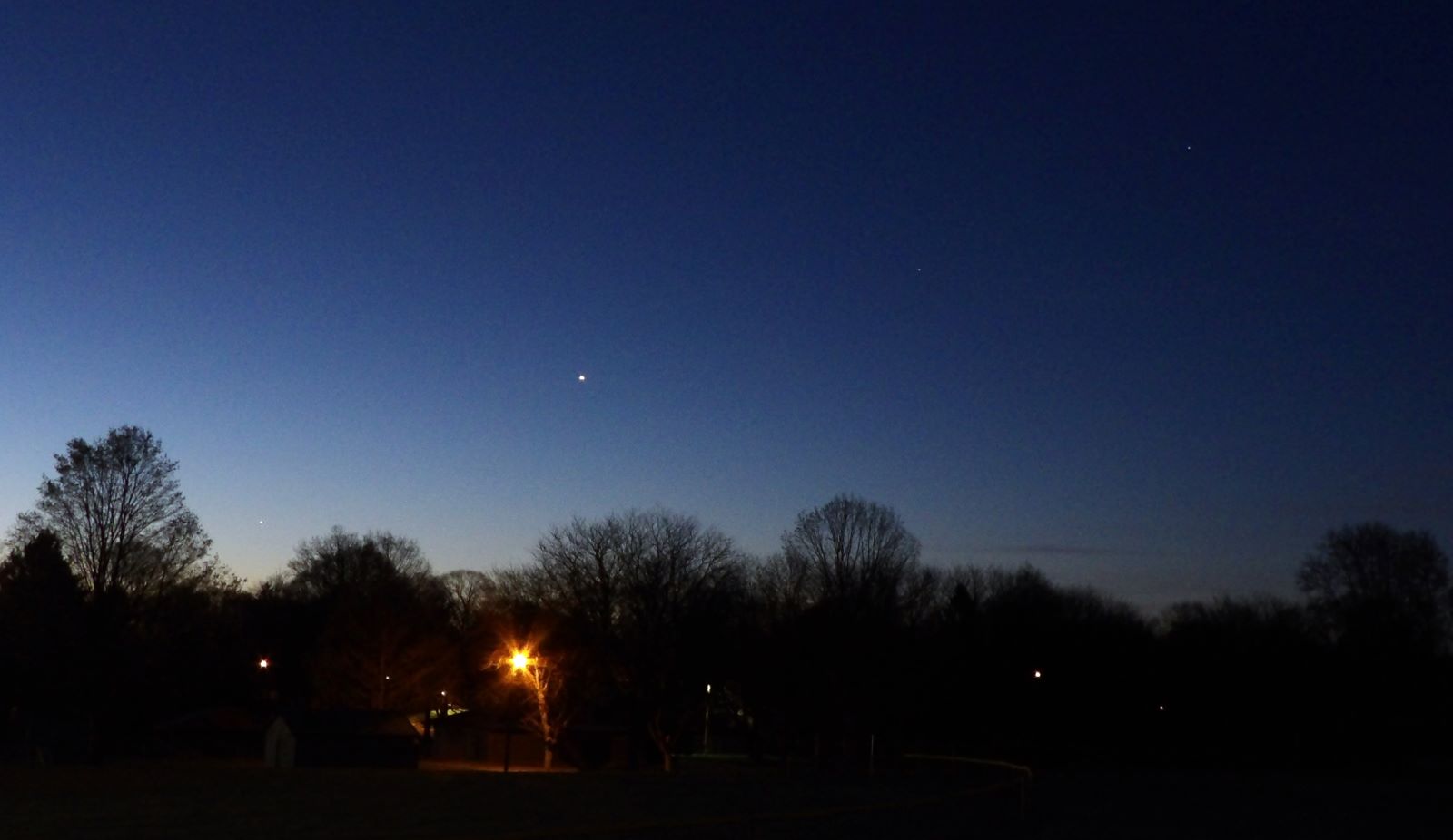 The Planetary Lineup on Monday, April 18th - Solar System Observing ...