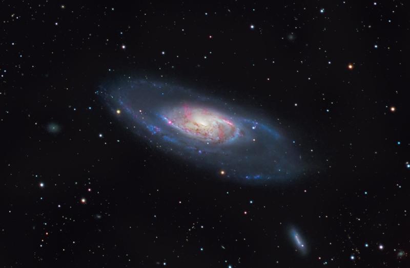 M 106 галактика. Seyfert 1 Galaxy. Галактика Википедия.