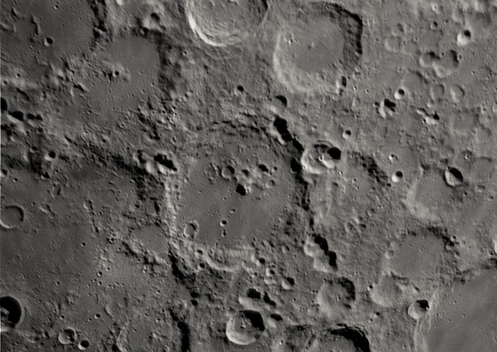 Crater Walther using IR Pass Filter - Lunar Observing and Imaging ...