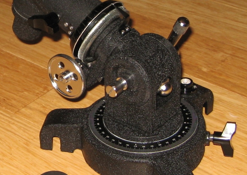 Clock drive for telescope equatorial sale mount