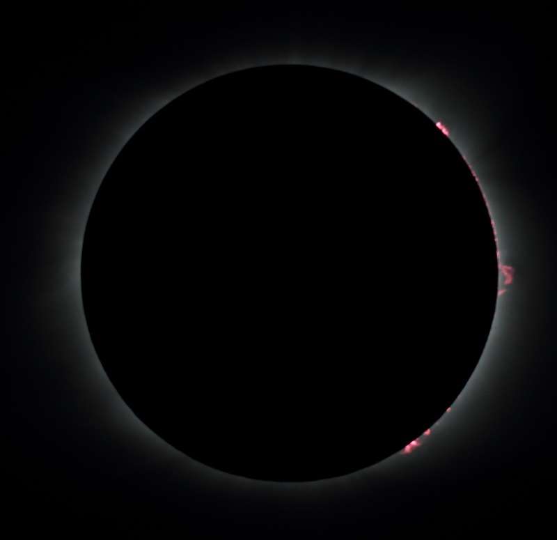 Eclipse pics Center of Madness - DSLR, Mirrorless & General-Purpose ...