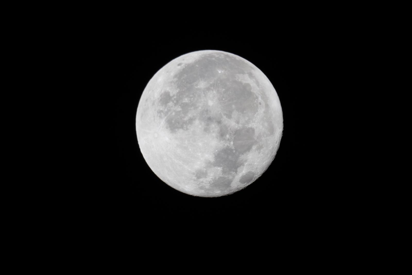 Moon this AM 8-27-2018 - Solar System Observing - Cloudy Nights