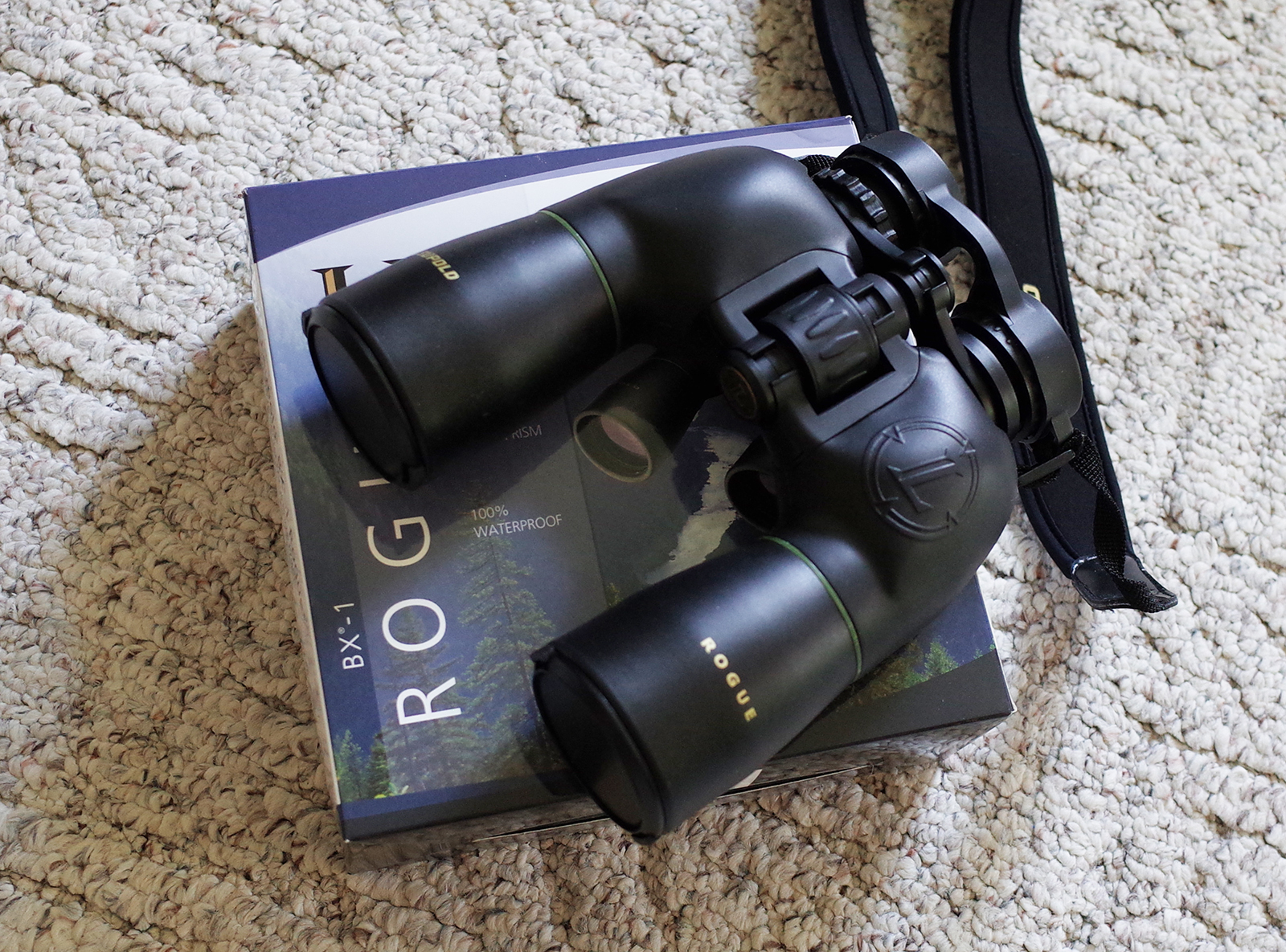 leupold rogue 10x50