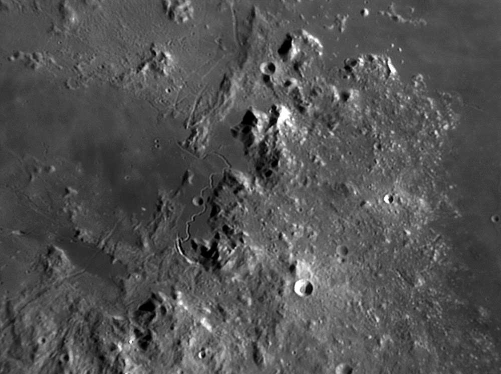 Hadley Rille - Major & Minor Planetary Imaging - Cloudy Nights