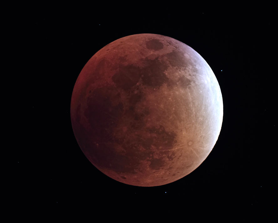 Lunar eclipse 5" apo canon 60da DSLR, Mirrorless & GeneralPurpose