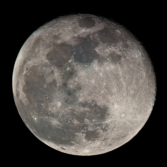 Another day another moon - DSLR, Mirrorless & General-Purpose Digital ...