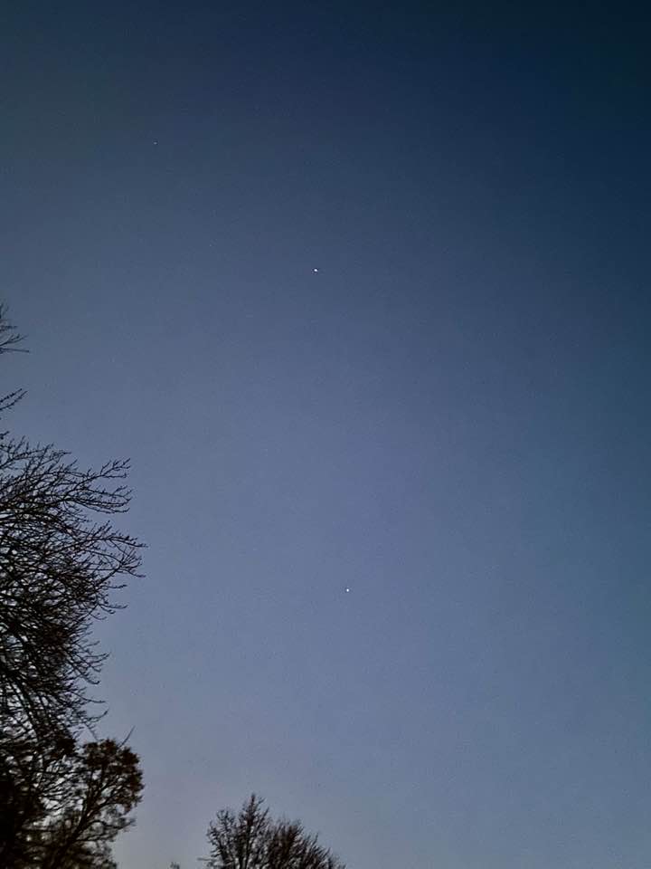 An Early Evening Pass of the ISS - General Observing and Astronomy ...