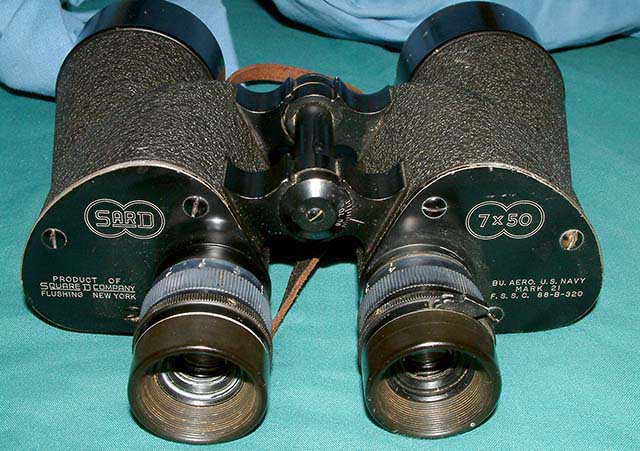 Sard binoculars store