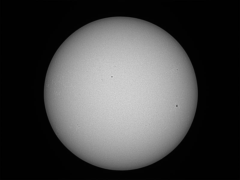 Experiments with a Schuler UV filter on the Sun - Solar Observing and ...